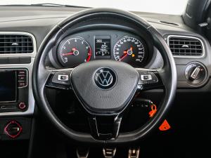 Volkswagen Polo Vivo hatch 1.0TSI GT - Image 8