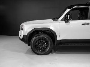 Toyota Land Cruiser Prado 2.8GD VX-R - Image 20