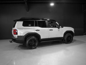 Toyota Land Cruiser Prado 2.8GD VX-R - Image 27