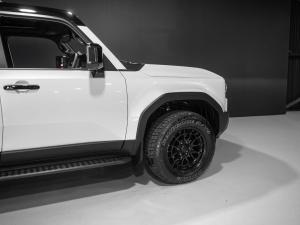 Toyota Land Cruiser Prado 2.8GD VX-R - Image 28