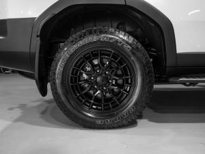 Toyota Land Cruiser Prado 2.8GD VX-R - Image 9
