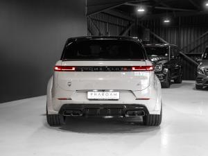 Land Rover Range Rover Sport D350 Dynamic SE - Image 10