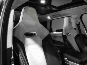 Land Rover Range Rover Sport SVR - Image 5