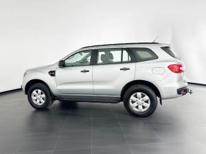 Ford Everest 2.2 TdciXLS automatic - Image 3