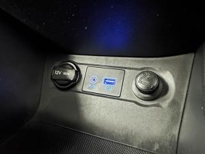 Hyundai i20 1.2 Fluid - Image 11