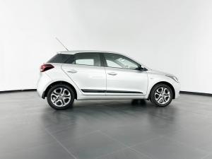 Hyundai i20 1.2 Fluid - Image 5
