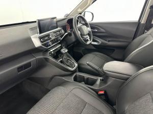 Peugeot Landtrek 1.9D AllureD/C automatic - Image 18