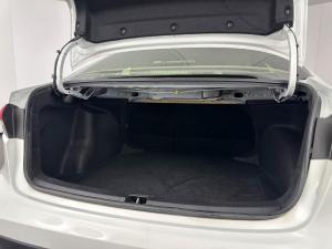 Toyota Corolla 2.0 XR CVT - Image 14