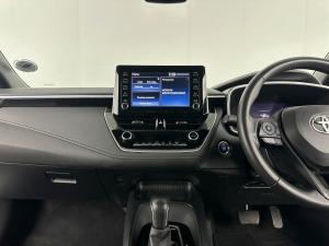 Toyota Corolla 2.0 XR CVT - Image 16