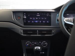 Volkswagen Polo hatch 1.0TSI - Image 6