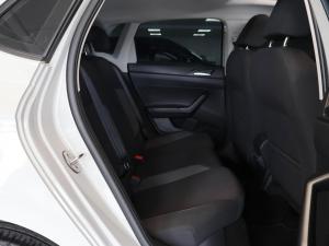 Volkswagen Polo hatch 1.0TSI Comfortline - Image 9