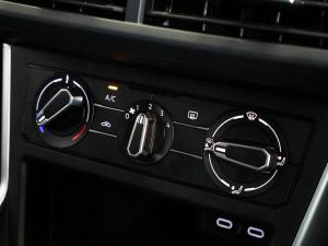 Volkswagen Polo hatch 1.0TSI Comfortline - Image 11