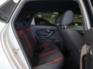 Volkswagen Polo Vivo hatch 1.0TSI GT - Image 14