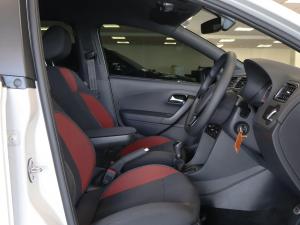 Volkswagen Polo Vivo hatch 1.0TSI GT - Image 22