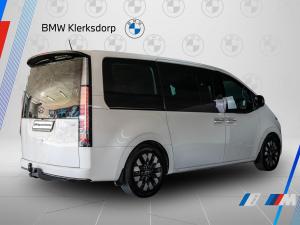 Hyundai Staria 2.2D Luxury - Image 7