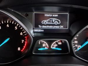 Ford Kuga 1.5T Ambiente auto - Image 12