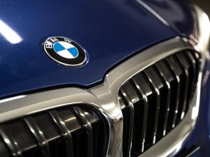 BMW 3 Series 320i M Sport - Image 7