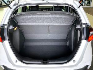 Honda Fit 1.5 Hybrid e.HEV - Image 17