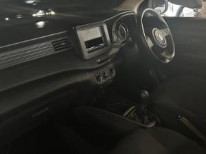 Suzuki Ertiga 1.5 GA - Image 2