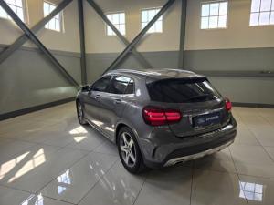 Mercedes-Benz GLA GLA200 - Image 12