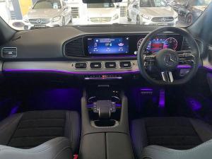 Mercedes-Benz GLE GLE300d 4Matic - Image 6