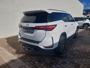 Toyota Fortuner 2.4GD-6 auto - Image 2