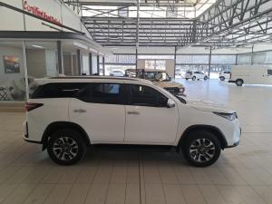Toyota Fortuner 2.4GD-6 auto - Image 5