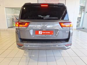 Toyota Land Cruiser 300 3.5T ZX - Image 5