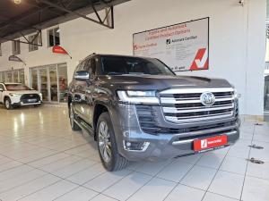 Toyota Land Cruiser 300 3.5T ZX - Image 1