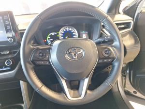 Toyota Corolla Cross 1.8 Hybrid XS - Image 8