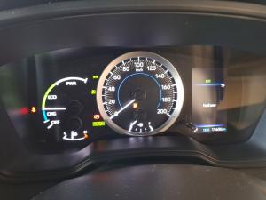 Toyota Corolla Cross 1.8 Hybrid XS - Image 11