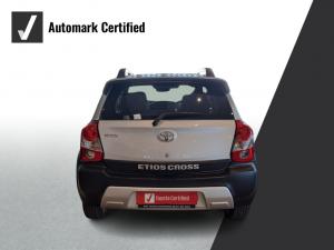 Toyota Etios Cross 1.5 Xs 5-Door - Image 5