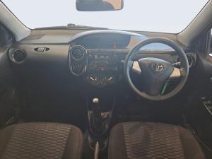 Toyota Etios Cross 1.5 Xs 5-Door - Image 6