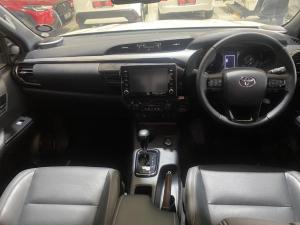 Toyota Hilux 2.8 GD-6 RB Legend RS 4X4 automaticD/C - Image 6