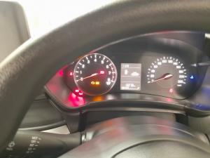 Suzuki Swift 1.2 GL - Image 8