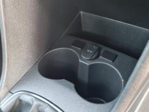 Volkswagen Polo Vivo 1.4 Trendline - Image 10