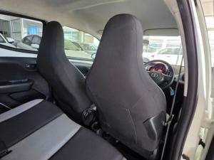 Toyota Aygo 1.0X- Play - Image 15