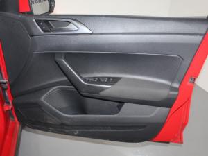 Volkswagen Polo 2.0 GTI DSG - Image 15