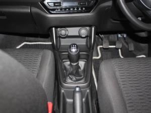 Suzuki Swift 1.2 GL - Image 14