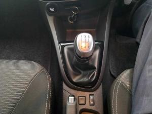 Renault Clio IV 900T Authentique 5-Door - Image 16
