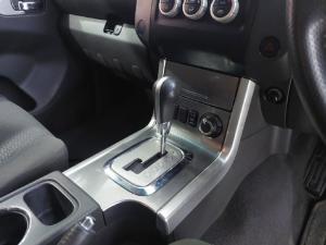 Nissan Navara 2.5dCi double cab 4x4 Safari auto - Image 10