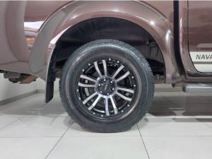 Nissan Navara 2.5dCi double cab 4x4 Safari auto - Image 8