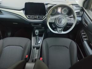 Suzuki Baleno 1.5 GLX auto - Image 8