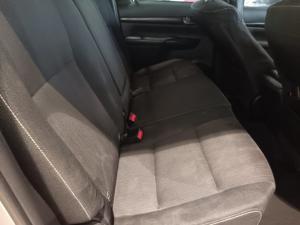 Toyota Hilux 2.8GD-6 double cab 4x4 Legend 50 auto - Image 7