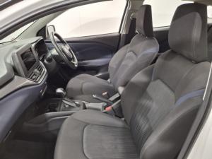 Toyota Starlet 1.5 XS auto - Image 6
