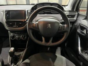 Peugeot 208 1.2 Active - Image 11
