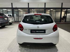 Peugeot 208 1.2 Active - Image 6