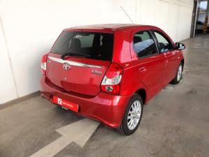 Toyota Etios hatch 1.5 Sprint - Image 4