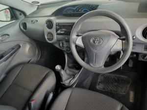Toyota Etios hatch 1.5 Sprint - Image 7