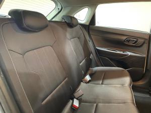 Hyundai i20 1.4 Fluid auto - Image 10